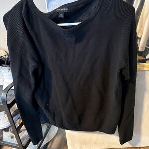 Banana Republic Classic Black Crew Neck Sweater S